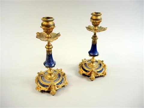 Paar Leuchter aus Lapislazuli und Bronze