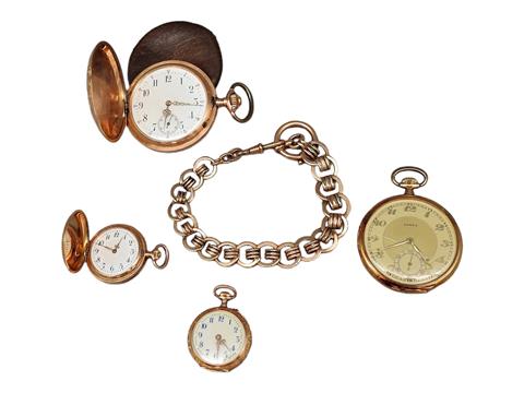 Konvolut von vier Taschenuhren und Uhrenkette