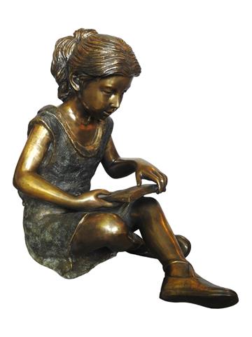 Lesendes Mädchen, Bronze