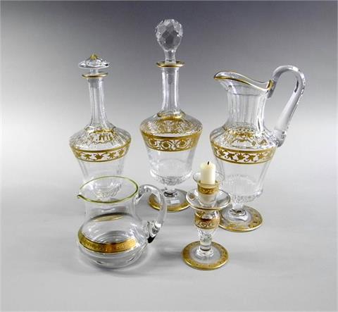 Sammlung von Kristallglas-Karaffen und Kerzenhalter