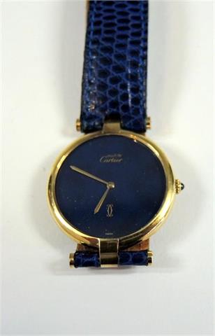 Cartier, Must in Blau