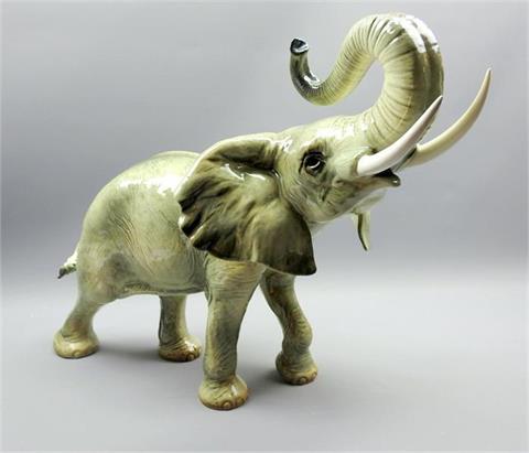 Goebel, Großer Elefant