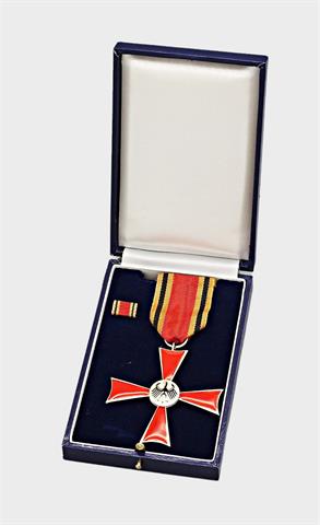 Verdienstkreuz am Bande der Bundesrepublik Deutschland